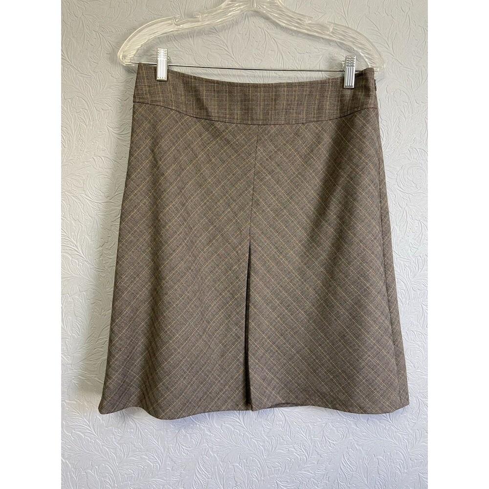 The Limited Size 6 A Line Skirt D18